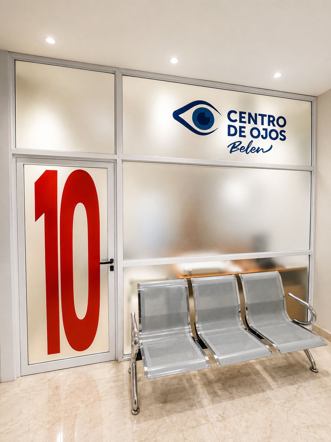 Sala de espera de Centro de Ojos Belén