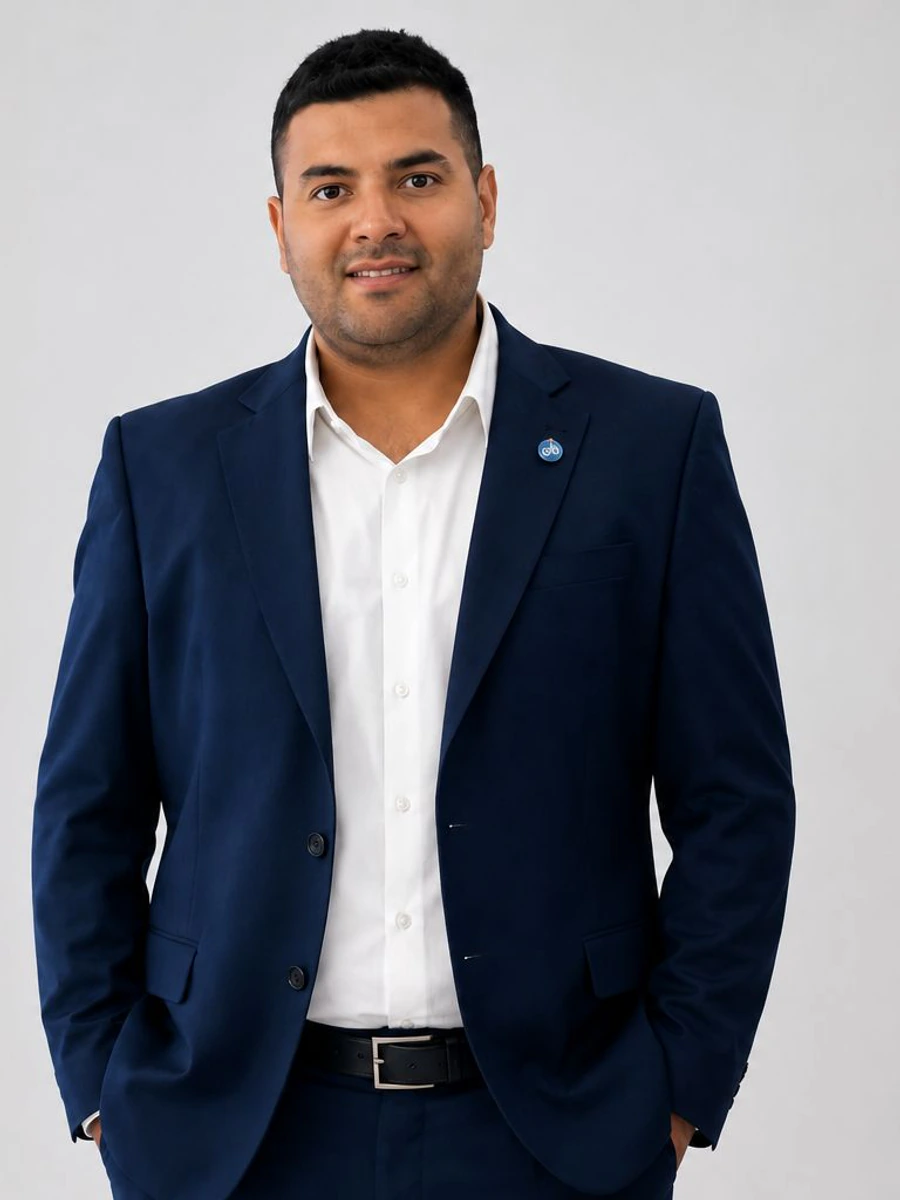 Dr. Gonzalo Castro Barrientos